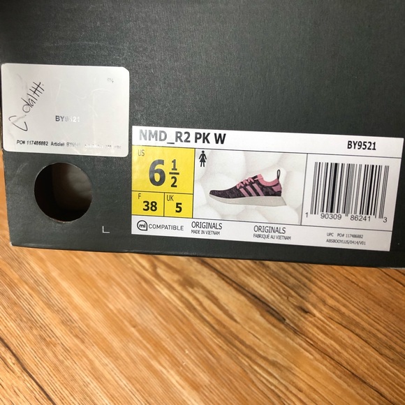 NMD R2 Primeknit - Picture 2 of 2